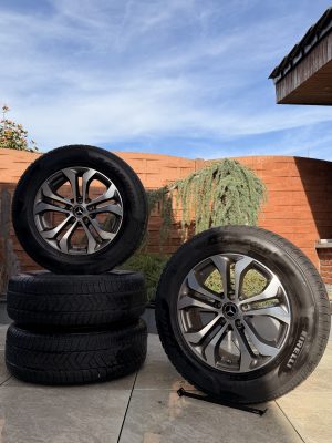 Original 17" Mercedes Benz GLC Jantes et Pneus M5