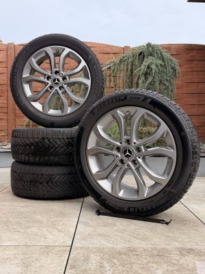 Original 17" Mercedes Benz Classe C W205 Jantes et Pneus M2