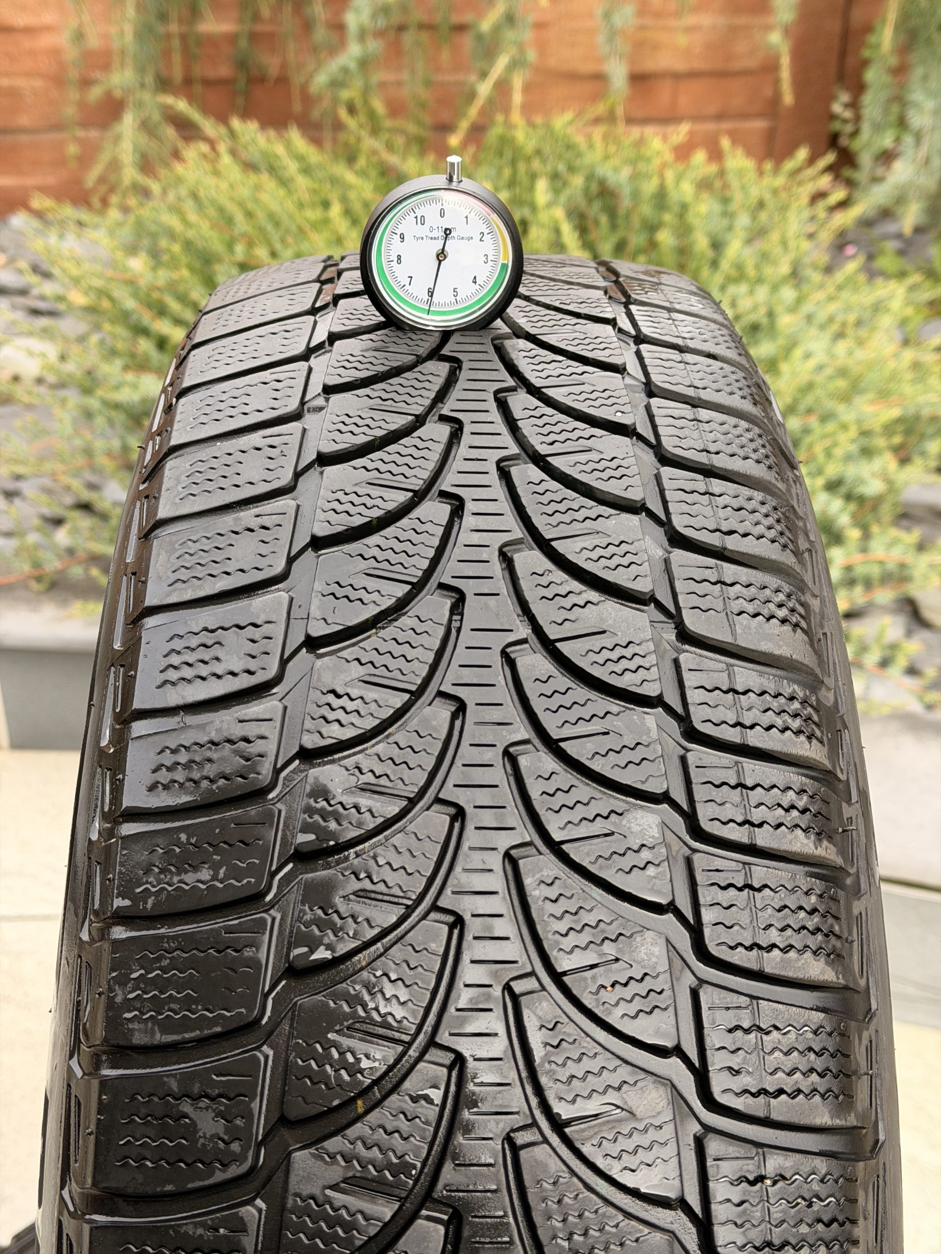 Original 17" Toyota RAV 4 Jantes et Pneus M7 – Image 9