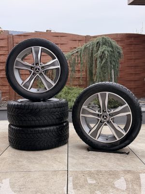 Original 17" Mercedes Benz Classe C W205 Jantes et pneus M3