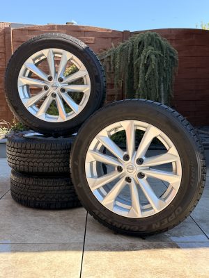 Original 17" Nissan Qashqai Jantes et Pneus M9
