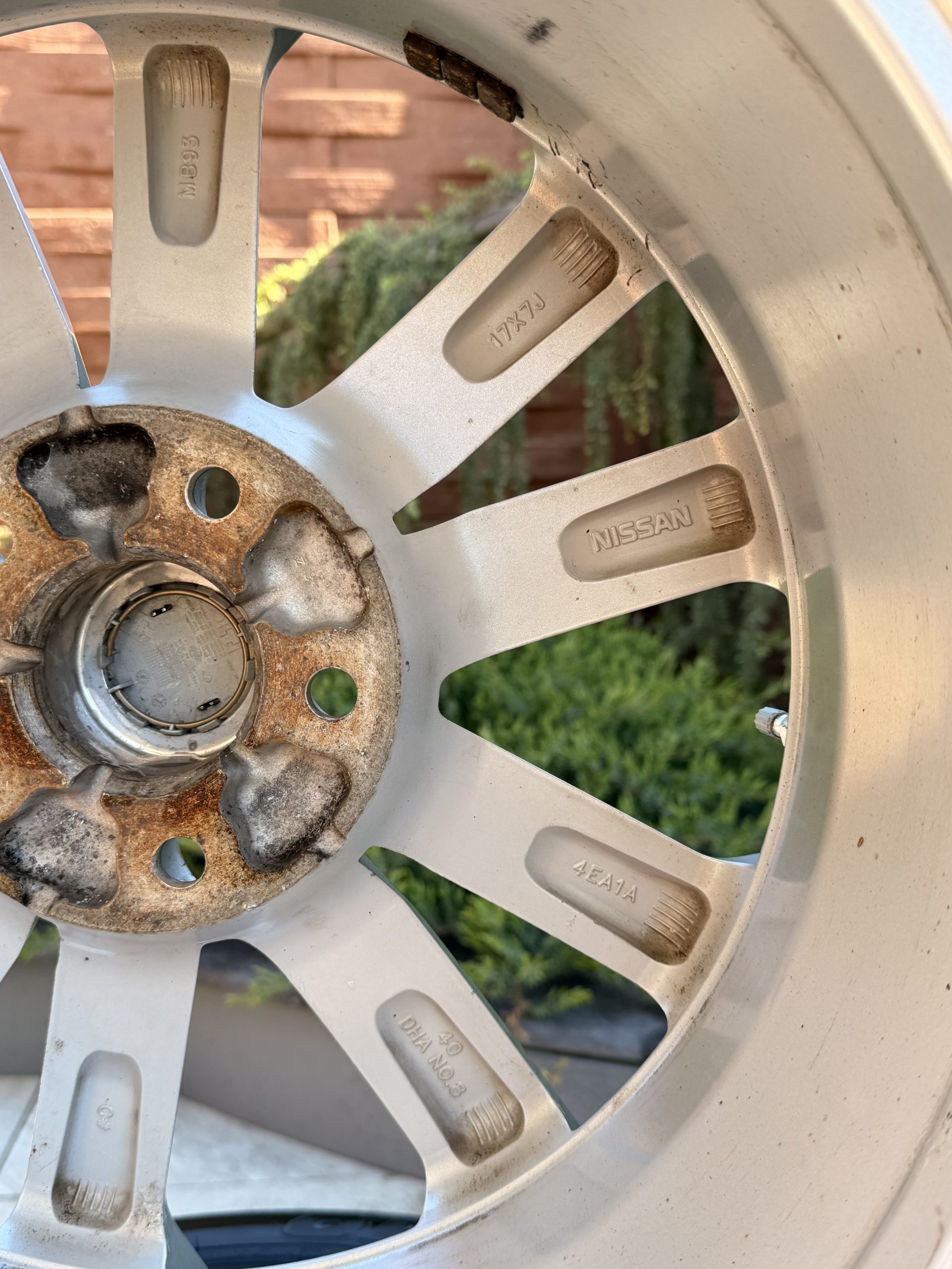 Original 17" Nissan Qashqai Jantes et Pneus M9 – Image 8
