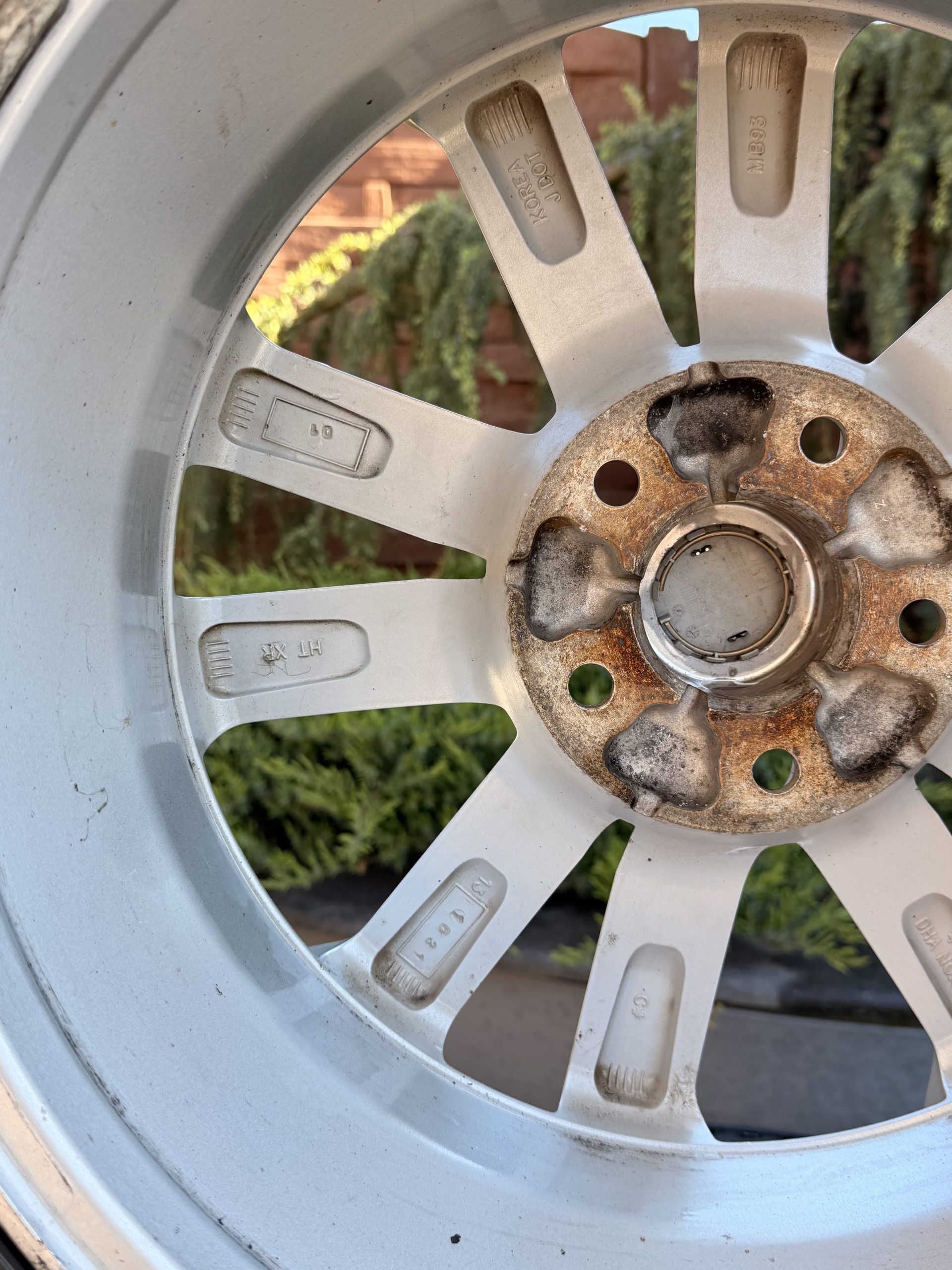 Original 17" Nissan Qashqai Jantes et Pneus M9 – Image 9