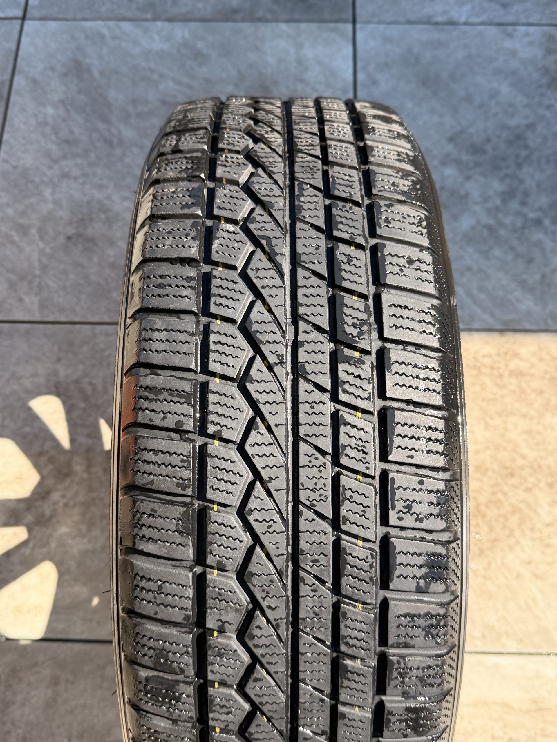 Original 17" Nissan Qashqai Jantes et Pneus M9 – Image 7