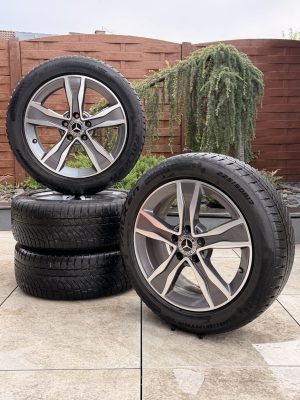 Original 17" Mercedes-Benz Classe C W205 – Jantes et pneus M11