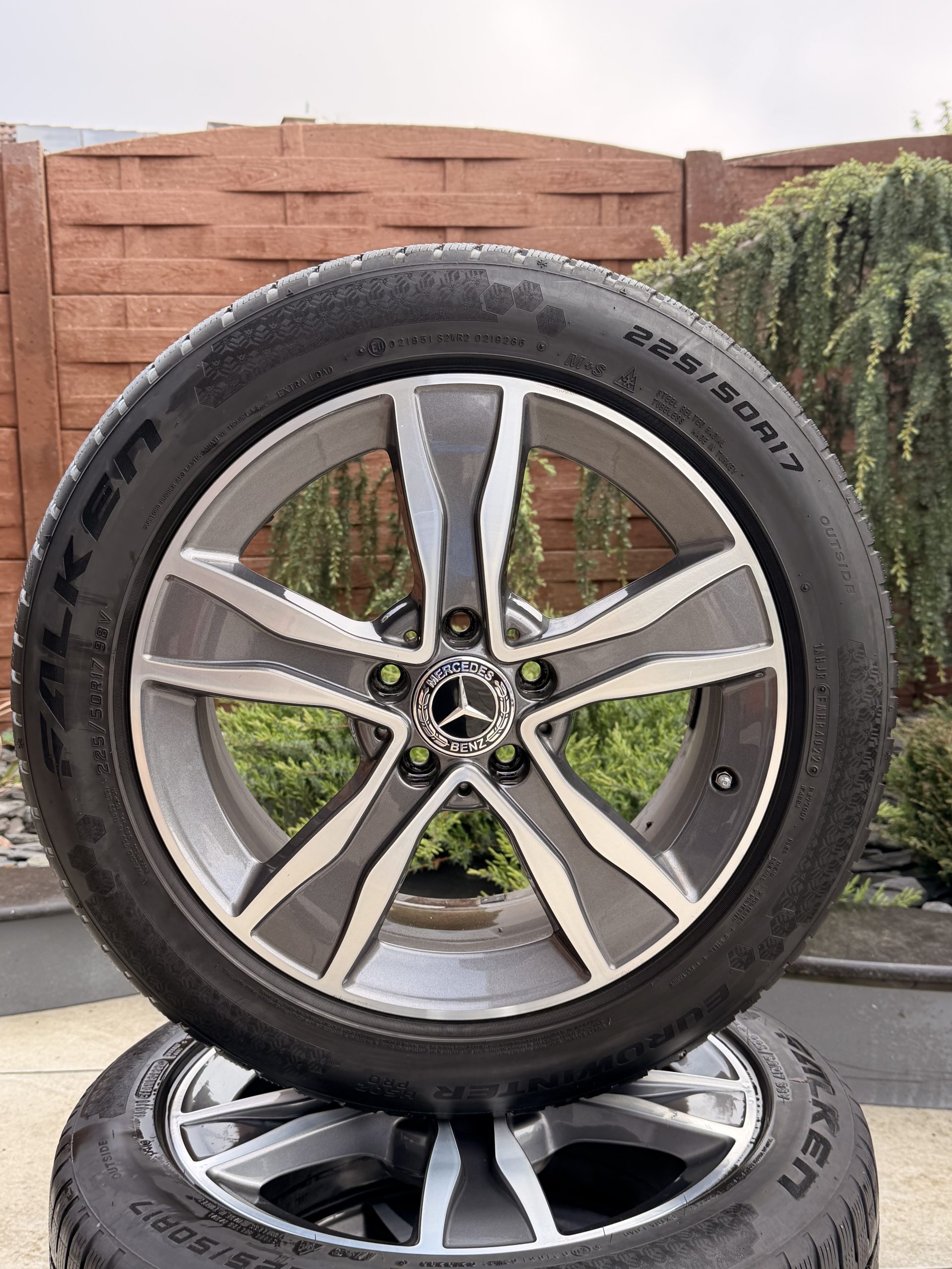Original 17" Mercedes-Benz Classe C W205 – Jantes et pneus M11 – Image 5