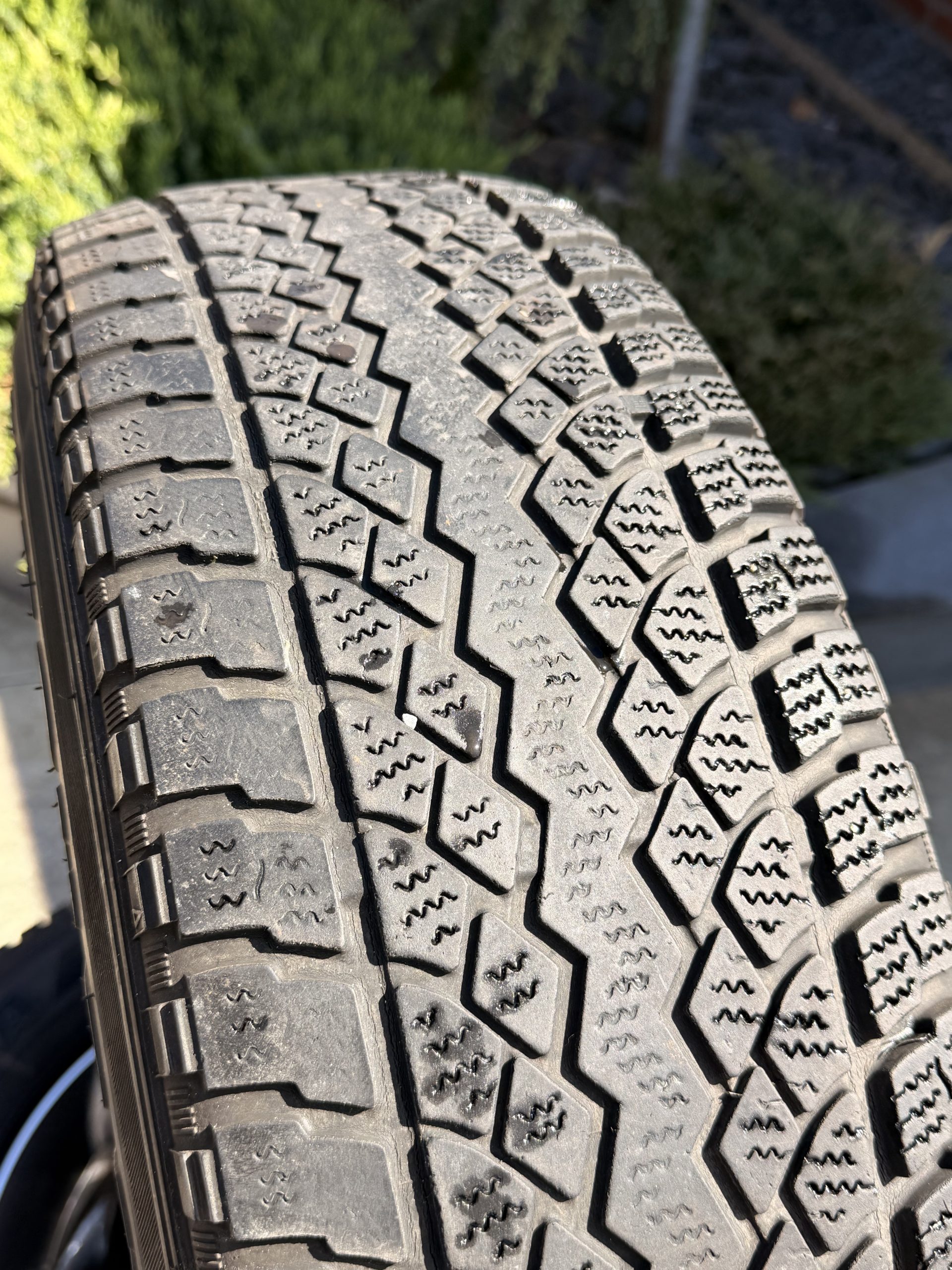 Original 16" Hyundai – Jantes et pneus M14 – Image 6