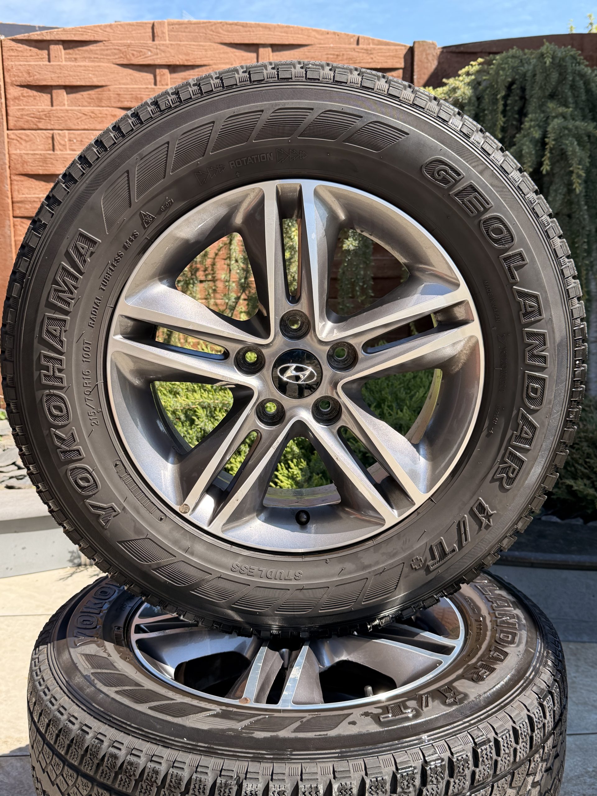 Original 16" Hyundai – Jantes et pneus M14 – Image 4